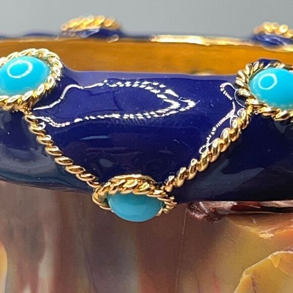 Kenneth Jay Lane Gold Lapis Turquoise Hinged Bangle - Picture 2 of 13